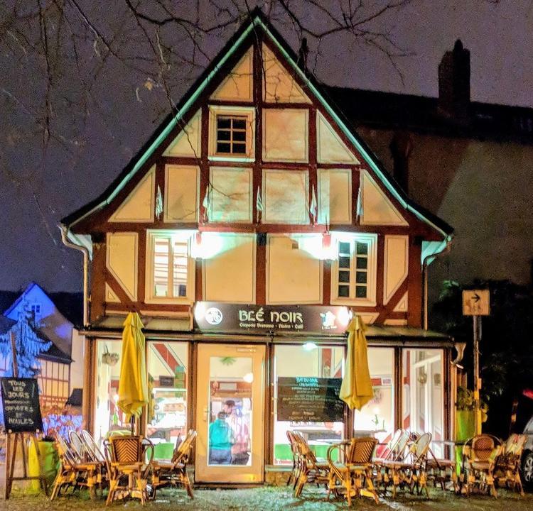 Blé Noir - Crêperie bretonne, Restaurant et Pâtisserie